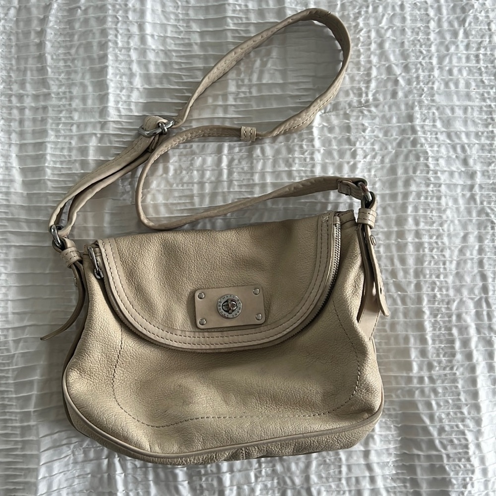 Marc Jacobs flap crossbody, beige with zipper flap